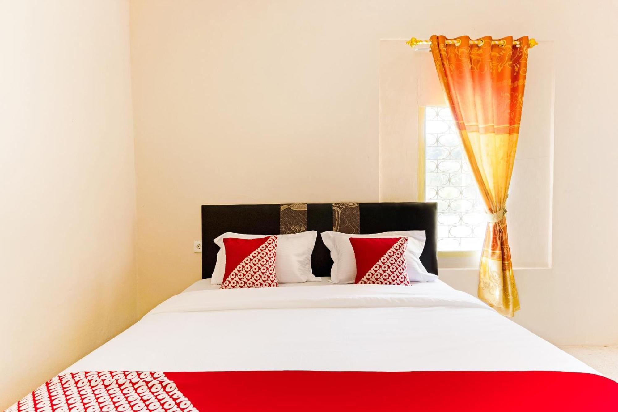 Oyo 3252 Lansano Residence Syariah Padang  Luaran gambar